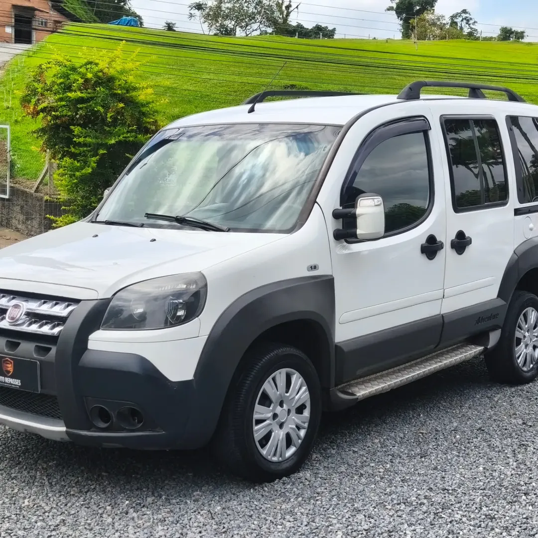 Fiat Doblò Adventure 1.8
